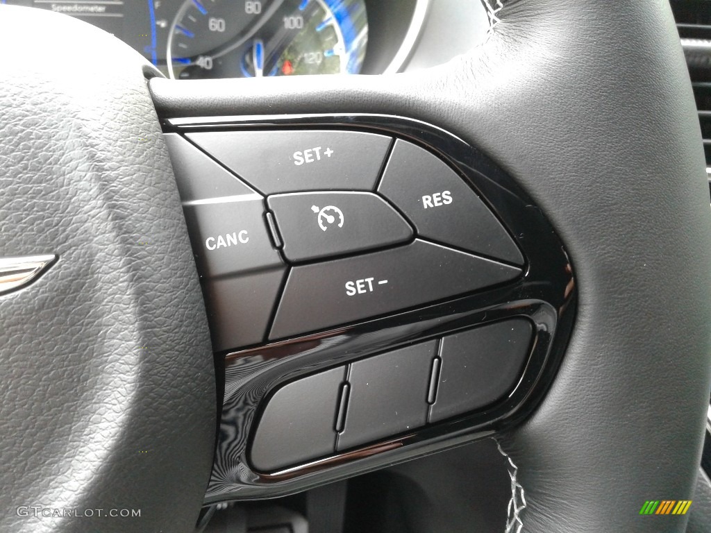 2020 Chrysler Pacifica Touring Black Steering Wheel Photo #139378970