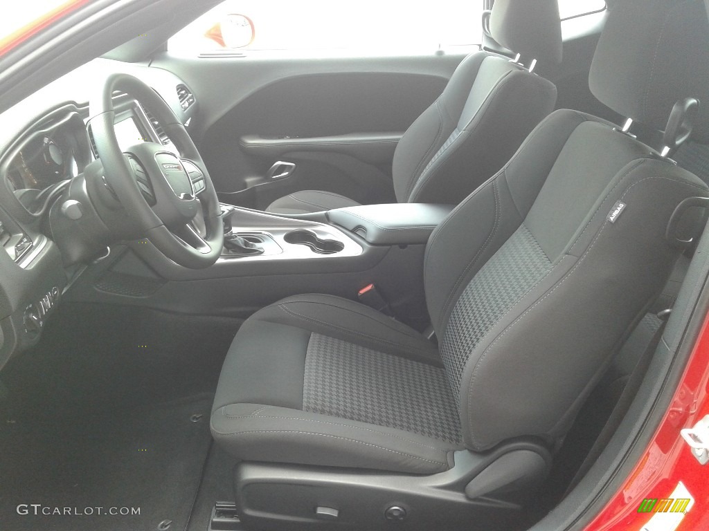 2020 Challenger SXT - TorRed / Black photo #10