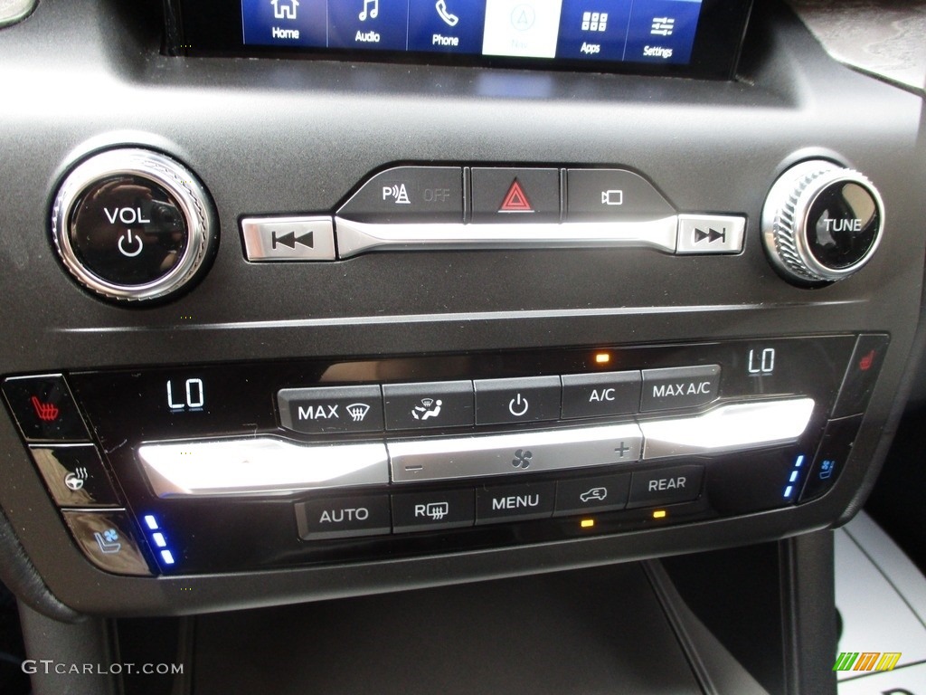 2020 Explorer Platinum 4WD - Agate Black Metallic / Ebony photo #25