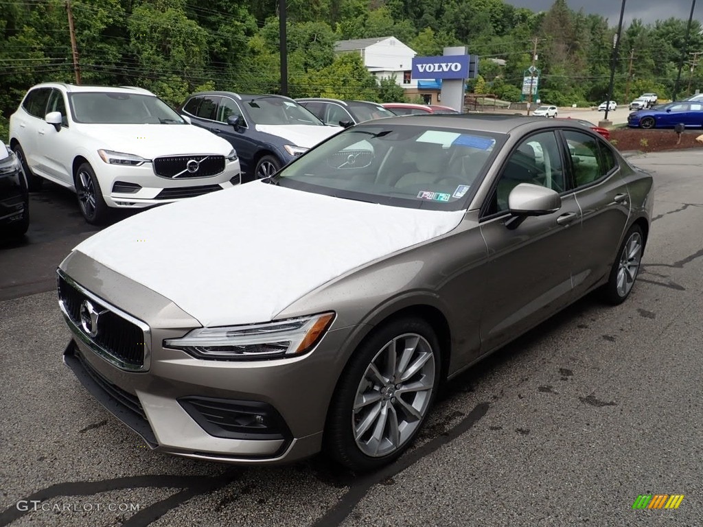 Pebble Gray Metallic 2021 Volvo S60 T6 AWD Momentum Exterior Photo #139381523