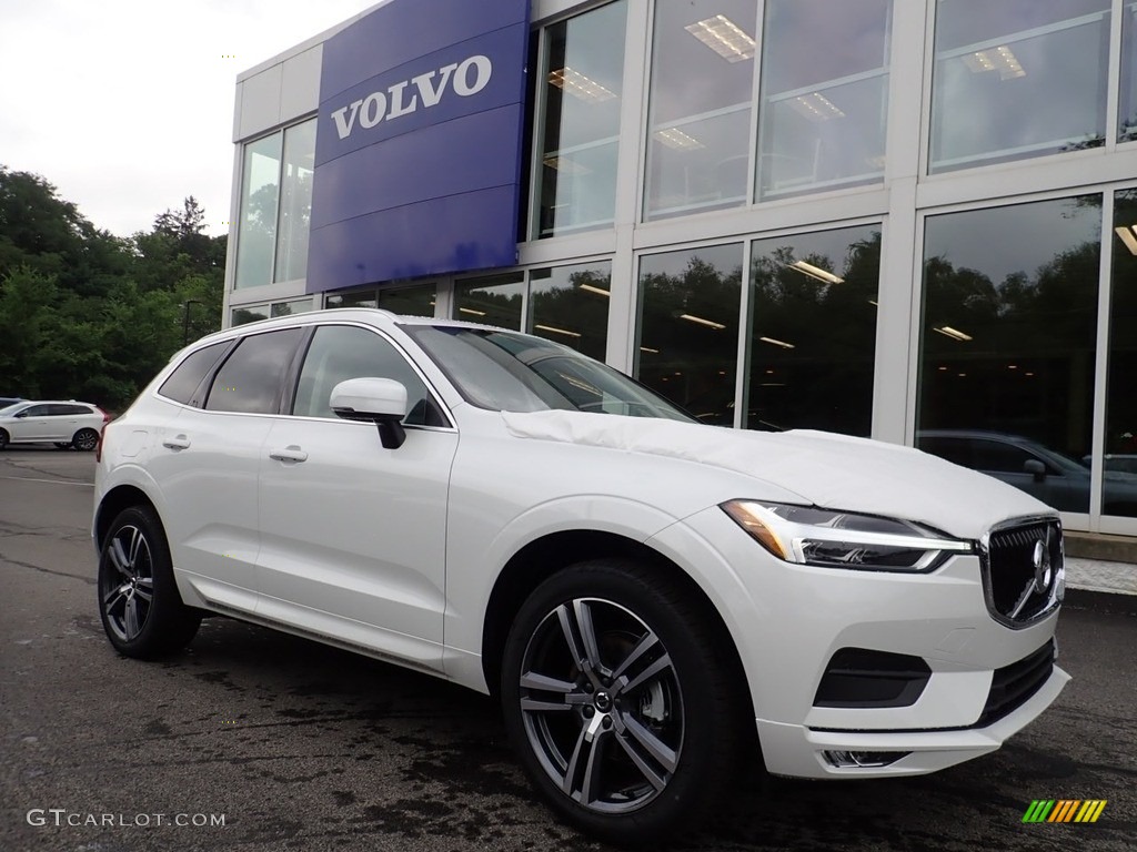 Crystal White Metallic 2021 Volvo XC60 T5 AWD Momentum Exterior Photo #139381770