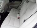 Crystal White Metallic - XC60 T5 AWD Momentum Photo No. 8