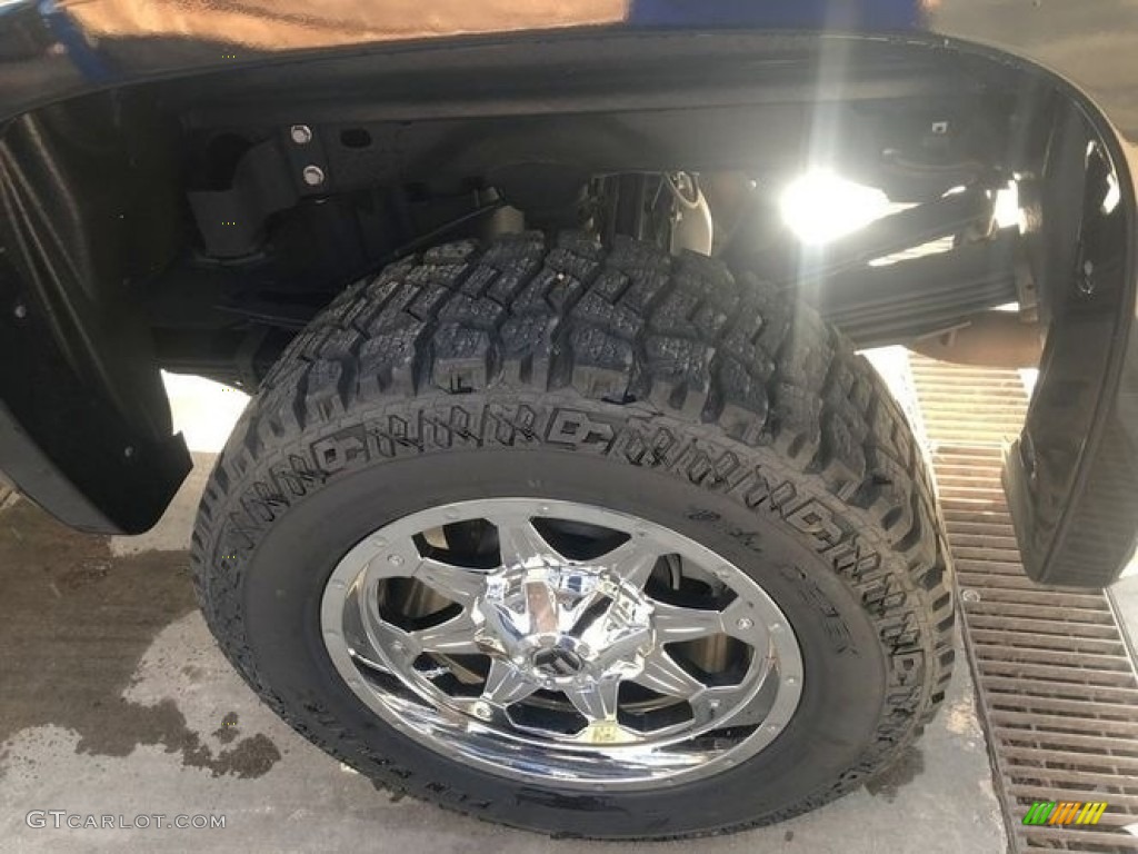 2014 Chevrolet Silverado 3500HD LTZ Crew Cab 4x4 Custom Wheels Photos
