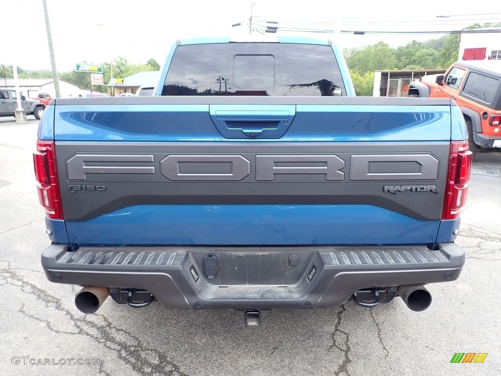 2019 F150 SVT Raptor SuperCrew 4x4 - Performance Blue / Raptor Black/Unique Blue Accent photo #5