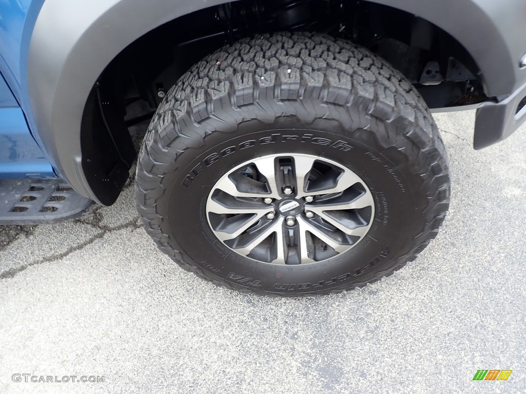 2019 F150 SVT Raptor SuperCrew 4x4 - Performance Blue / Raptor Black/Unique Blue Accent photo #9