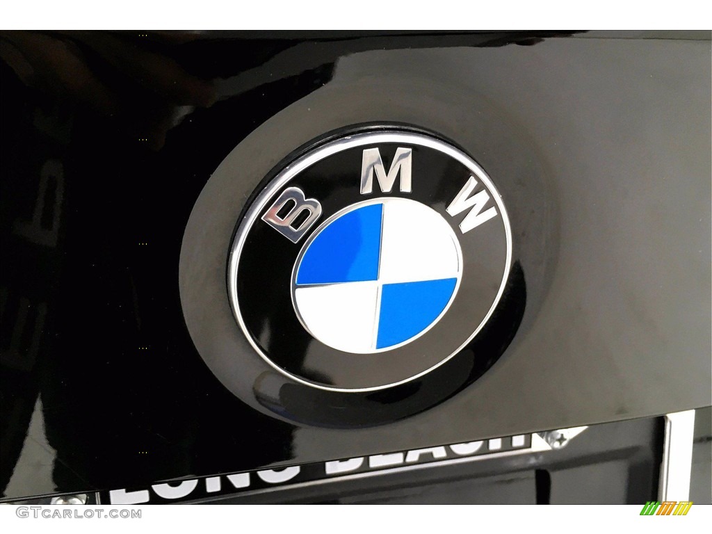 2018 3 Series 330e iPerformance Sedan - Jet Black / Black photo #33