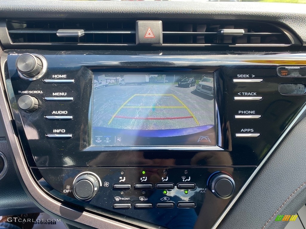 2018 Camry LE - Blue Crush Metallic / Black photo #25