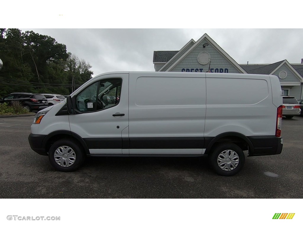 2019 Transit Van 250 LR Regular - Oxford White / Charcoal black photo #4
