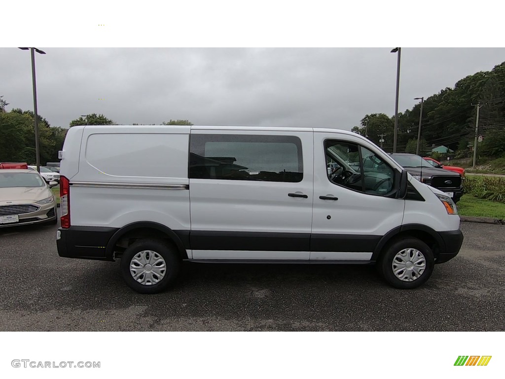 2019 Transit Van 250 LR Regular - Oxford White / Charcoal black photo #8