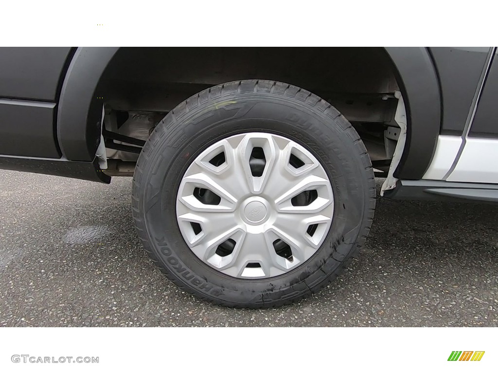 2019 Transit Van 250 LR Regular - Oxford White / Charcoal black photo #19