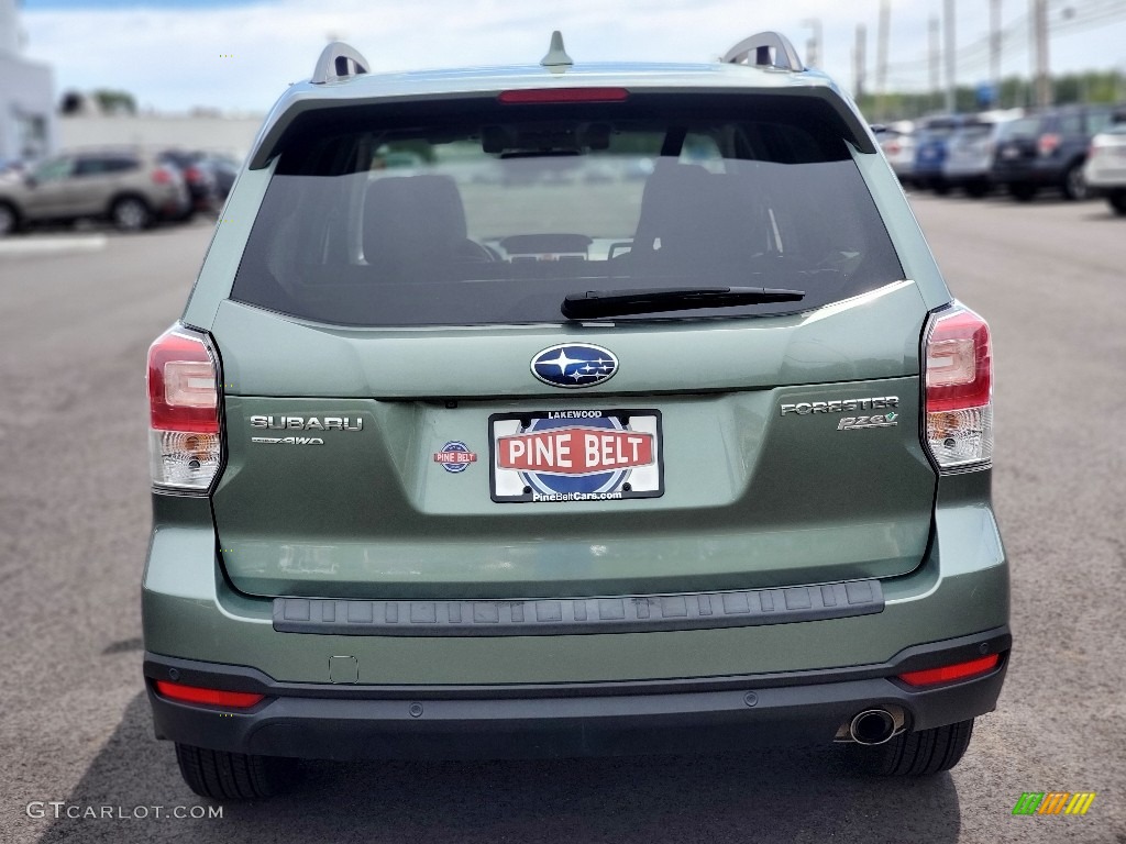2017 Forester 2.5i Touring - Jasmine Green Metallic / Black photo #12