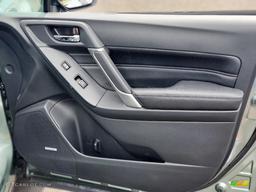 2017 Forester 2.5i Touring - Jasmine Green Metallic / Black photo #16