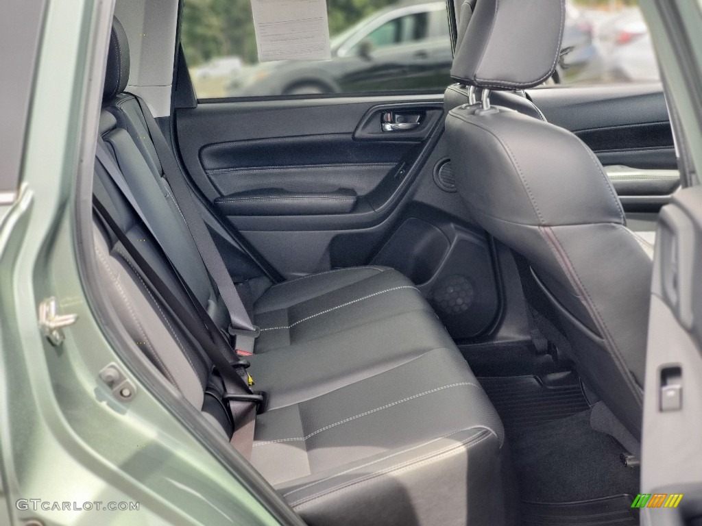 2017 Forester 2.5i Touring - Jasmine Green Metallic / Black photo #20