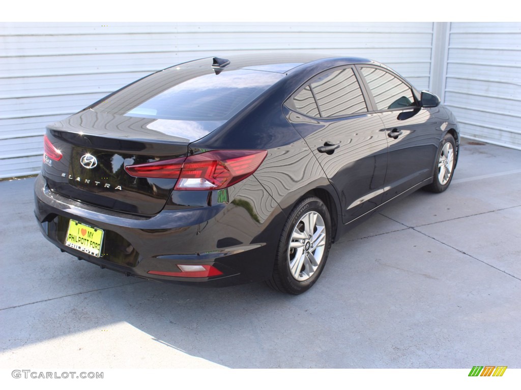 2019 Elantra SEL - Phantom Black / Beige photo #10