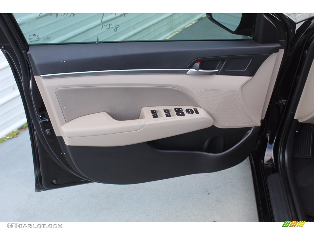 2019 Elantra SEL - Phantom Black / Beige photo #14