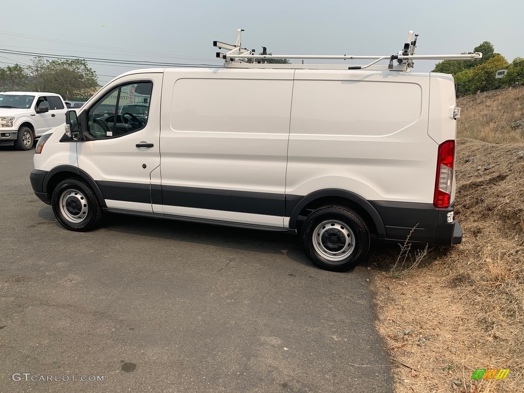 Oxford White 2015 Ford Transit Van 150 LR Regular Exterior Photo #139397745