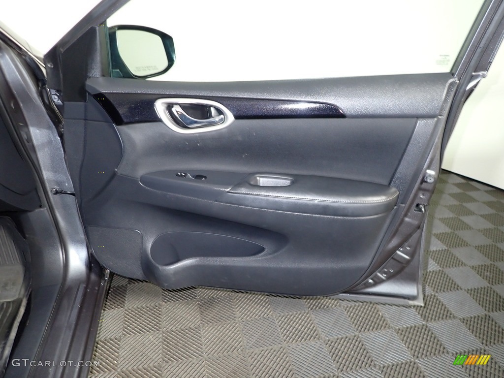 2016 Sentra S - Brilliant Silver / Charcoal photo #23