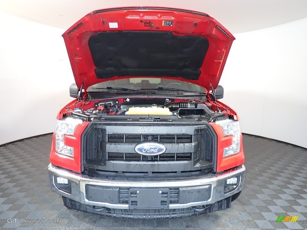 2017 F150 XL SuperCrew 4x4 - Race Red / Earth Gray photo #5