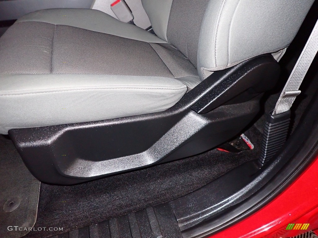 2017 F150 XL SuperCrew 4x4 - Race Red / Earth Gray photo #15
