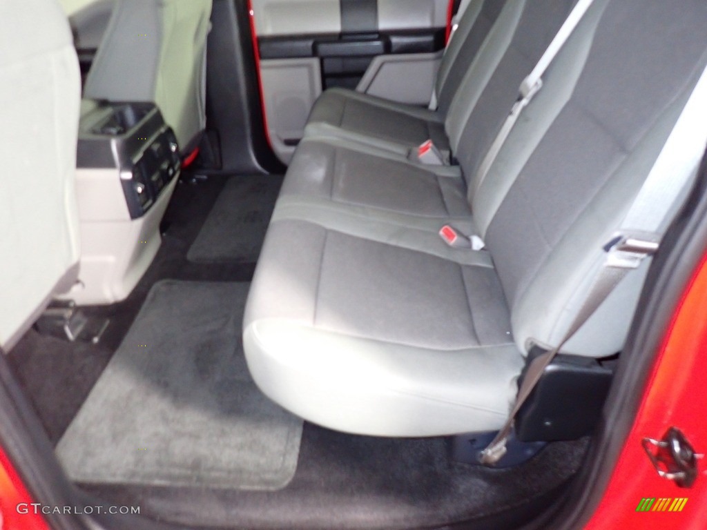 2017 F150 XL SuperCrew 4x4 - Race Red / Earth Gray photo #19