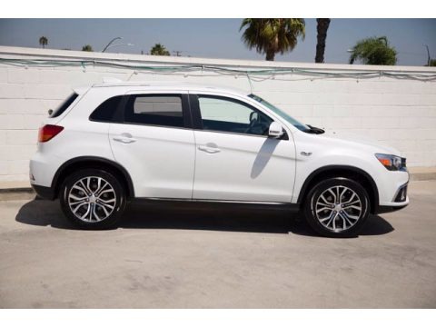 2019 Mitsubishi Outlander Sport SE Data, Info and Specs
