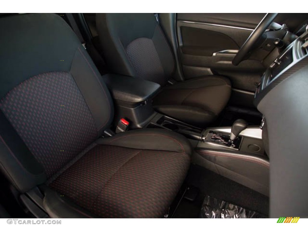 2019 Mitsubishi Outlander Sport SE Interior Color Photos