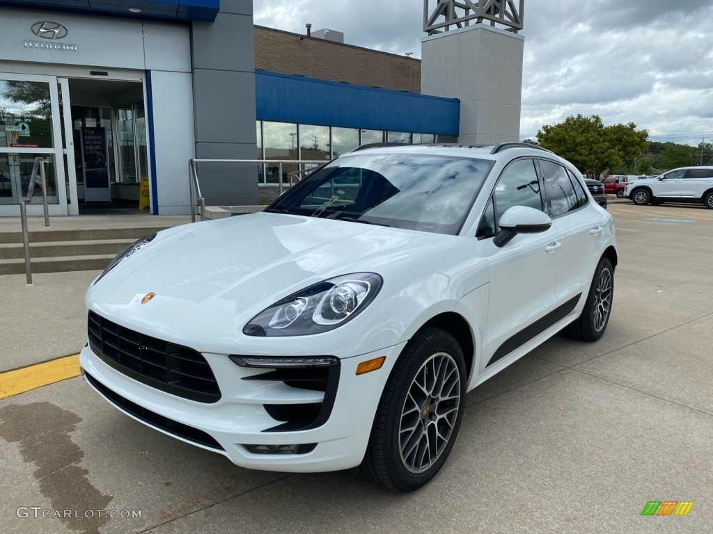 2018 Macan S - White / Black photo #1