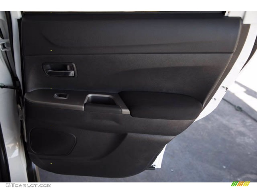 2019 Mitsubishi Outlander Sport SE Black Door Panel Photo #139401735