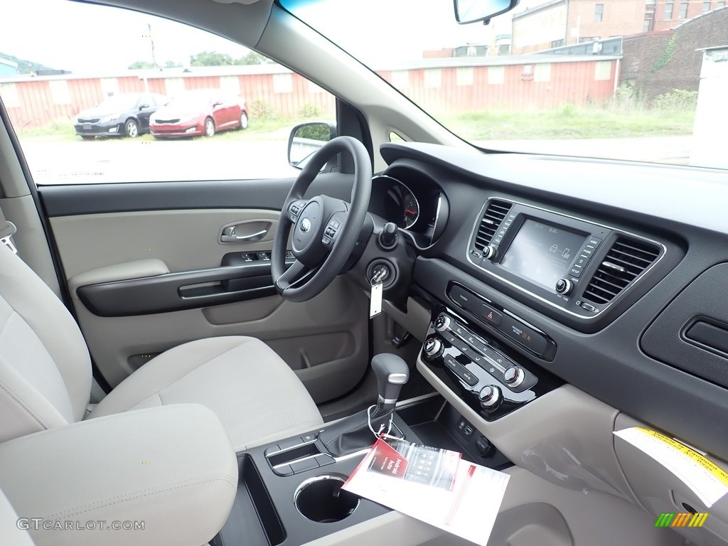 2021 Kia Sedona LX Dashboard Photos