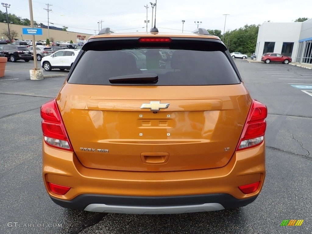 2017 Trax LT AWD - Orange Burst Metallic / Jet Black photo #6