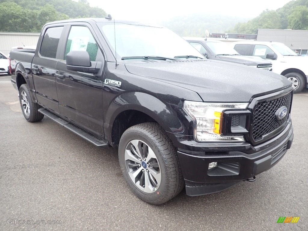 2020 F150 XL SuperCrew 4x4 - Agate Black / Medium Earth Gray photo #3