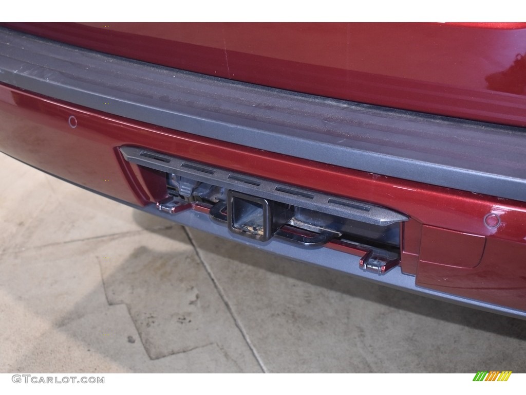2017 Yukon SLT 4WD - Crimson Red Tintcoat / Jet Black photo #10