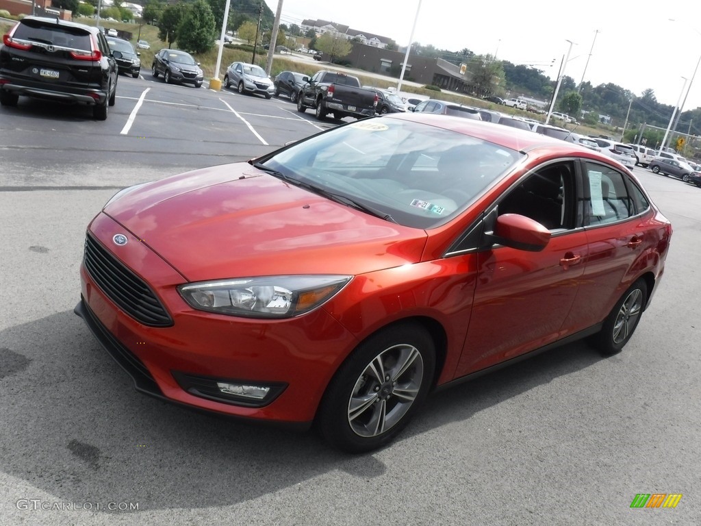 Hot Pepper Red 2018 Ford Focus SE Sedan Exterior Photo #139409762