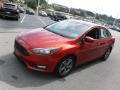 2018 Hot Pepper Red Ford Focus SE Sedan  photo #5