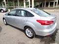 Ingot Silver - Focus SE Sedan Photo No. 9