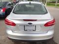 Ingot Silver - Focus SE Sedan Photo No. 11