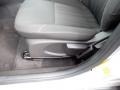 Ingot Silver - Focus SE Sedan Photo No. 17