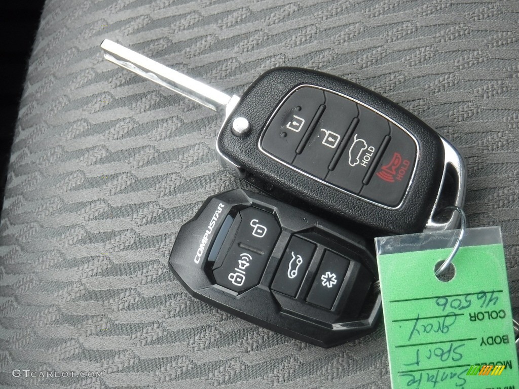 2016 Hyundai Santa Fe Sport AWD Keys Photo #139411682