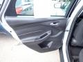 Ingot Silver - Focus SE Sedan Photo No. 20