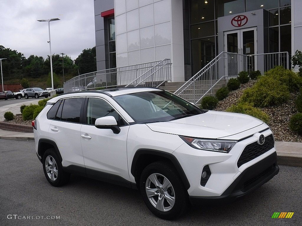 Super White 2019 Toyota RAV4 XLE AWD Exterior Photo #139413053