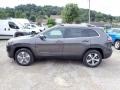 Granite Crystal Metallic - Cherokee Limited 4x4 Photo No. 2
