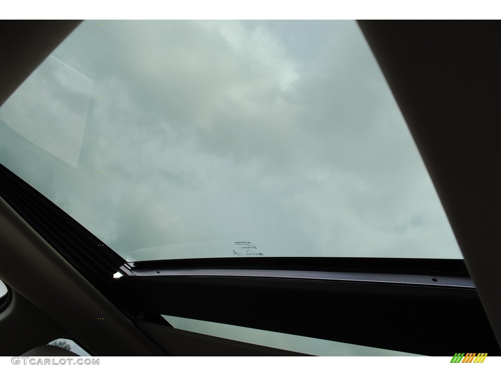 2014 Grand Cherokee Limited - Bright White / New Zealand Black/Light Frost photo #19