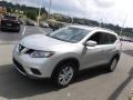 2015 Brilliant Silver Nissan Rogue SV  photo #6