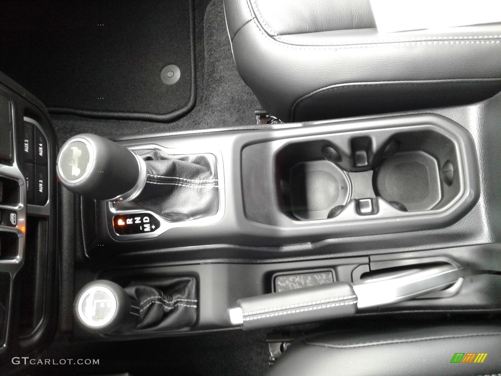 2020 Jeep Wrangler Unlimited Sahara 4x4 Transmission Photos