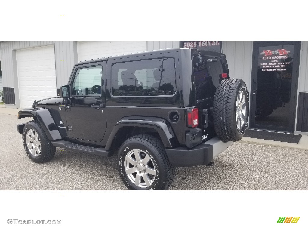 2011 Wrangler Sahara 70th Anniversary 4x4 - Black / Black/Dark Olive photo #7
