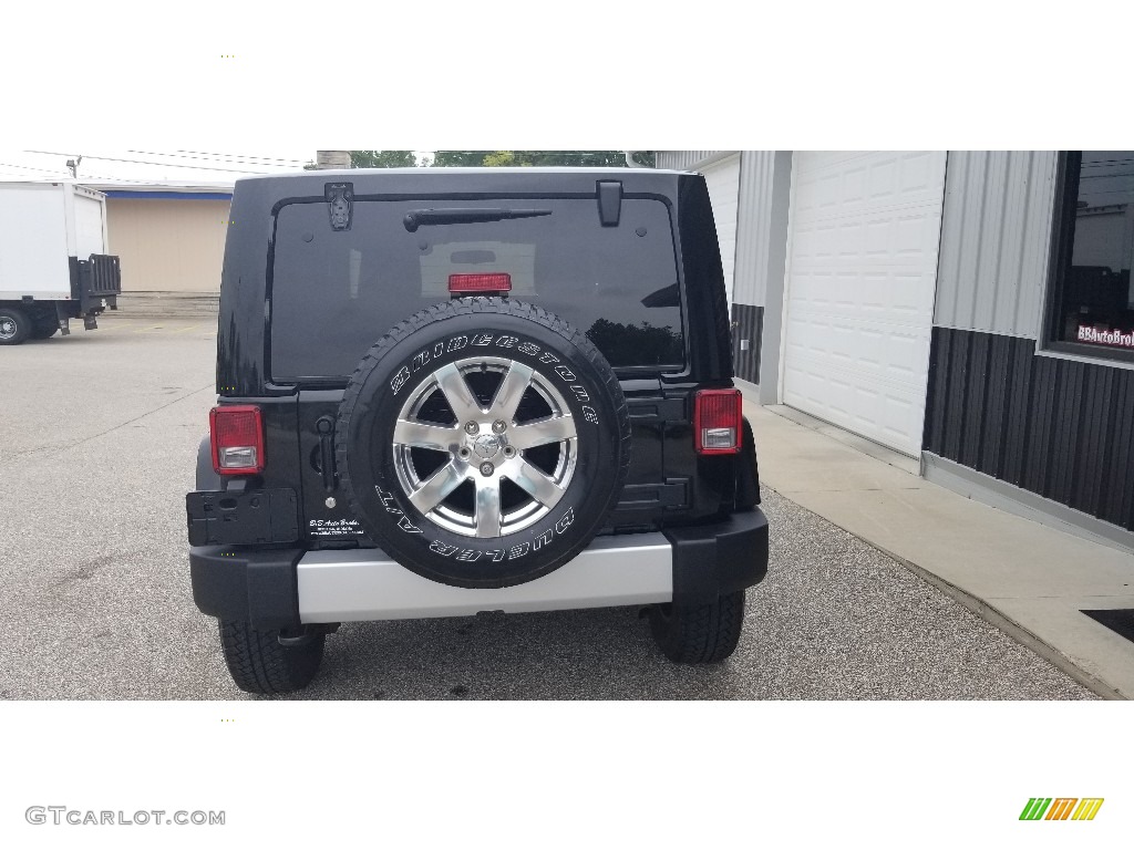 2011 Wrangler Sahara 70th Anniversary 4x4 - Black / Black/Dark Olive photo #8