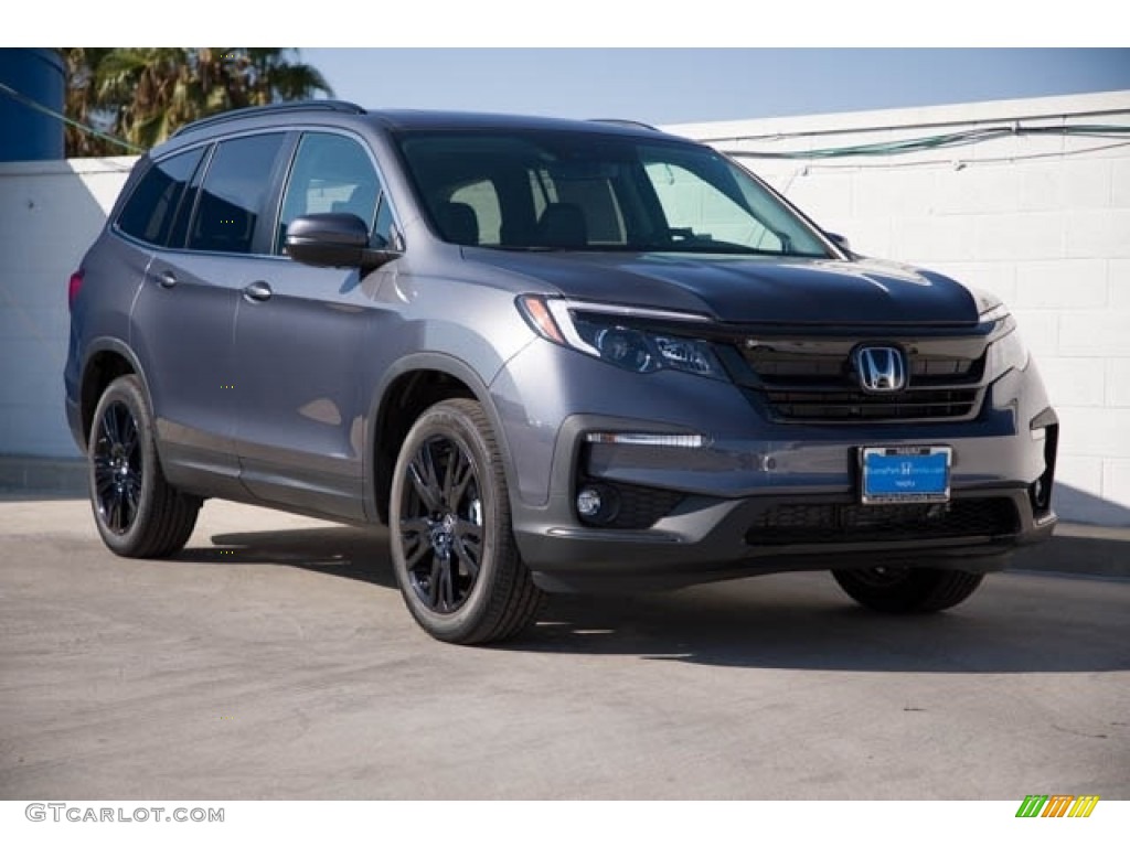 Modern Steel Metallic Honda Pilot