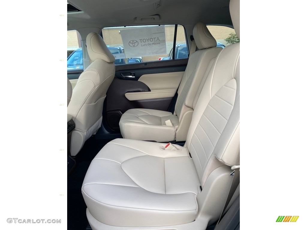 2020 Toyota Highlander Hybrid XLE AWD Interior Color Photos
