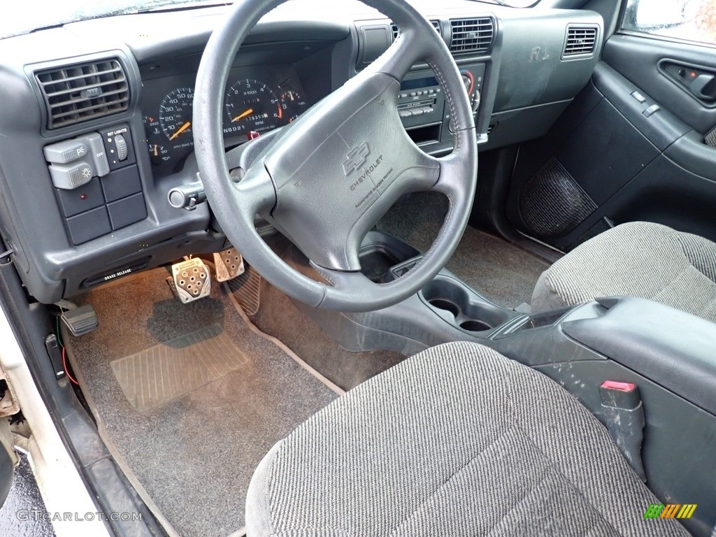1996 S10 LS Extended Cab - Summit White / Graphite photo #8