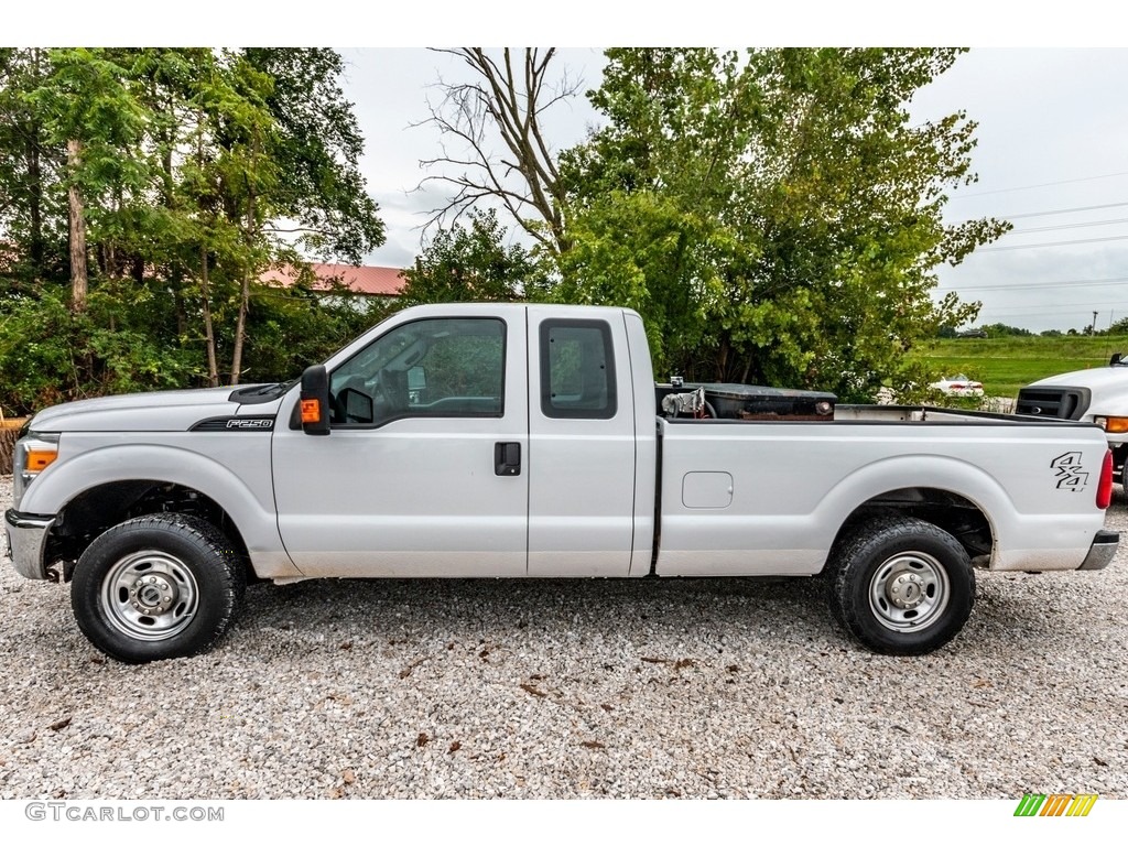 2015 F250 Super Duty Lariat Super Cab 4x4 - Oxford White / Adobe photo #7